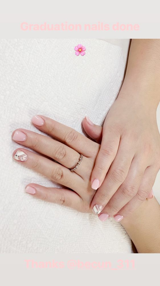 Sandals Nails & Spa 4300 S 27th St, Lincoln, NE 68502, USA +14023280556