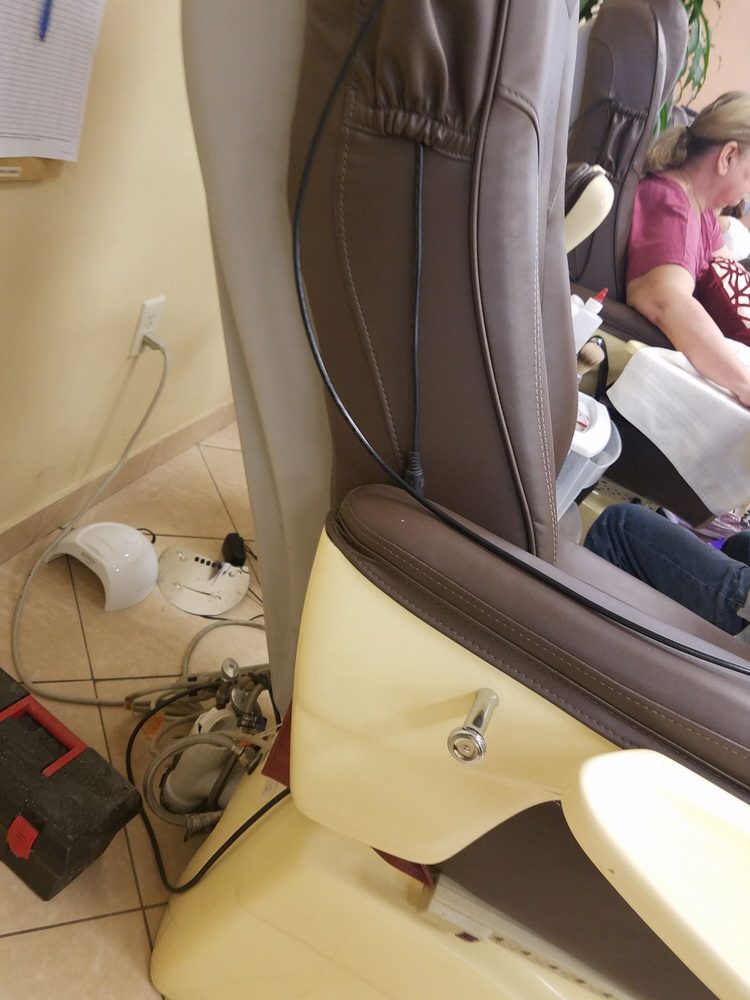 Bebe Nail and Spa 4119 S Mooney Blvd, Visalia, CA 93277, USA